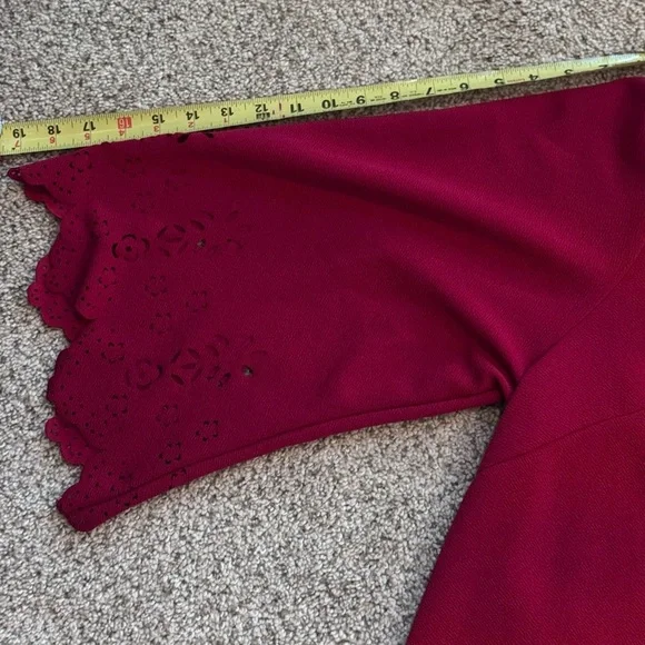Red Laser Cut Scallop Hem Bell Sleeve Top 3XL Holiday Party Casual Festive Chic - Picture 10 of 11